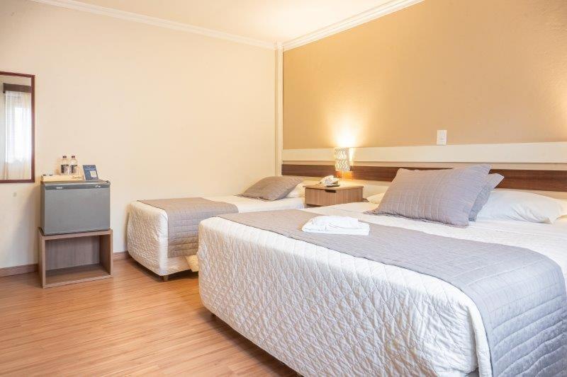 Hotel Bertoluci Gramado Pokoj fotografie